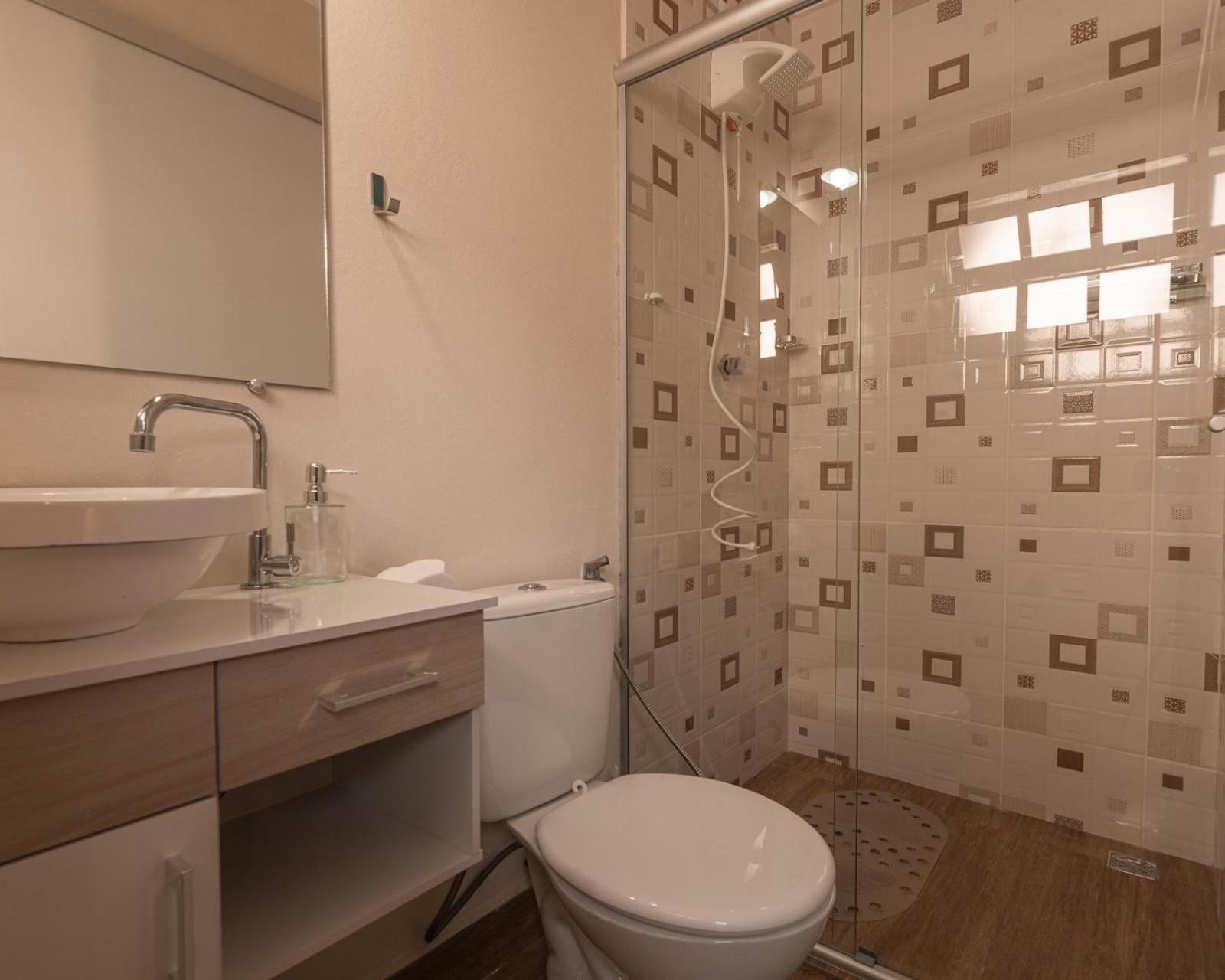 Villa Ida Acomodacoes, Suites Aconchegantes E Charmosas No Centro Serra Negra  Rum bild